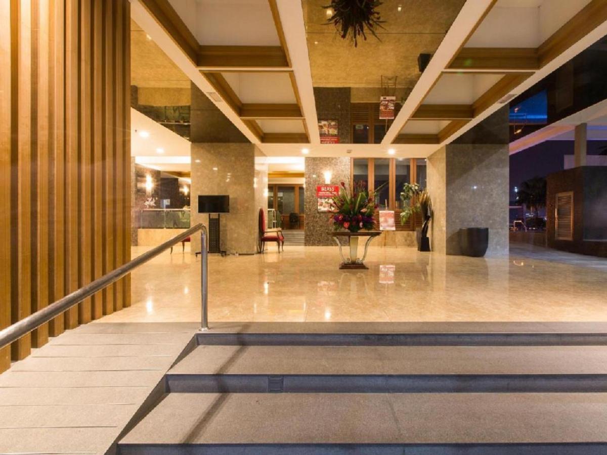 Shaftsbury With Free Parking Apartment *