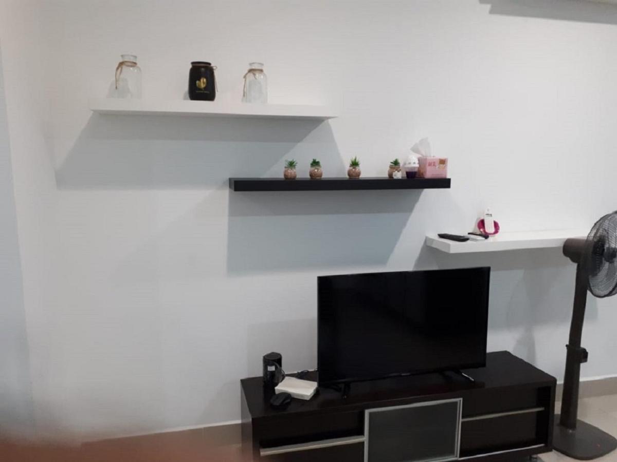 Shaftsbury With Free Parking Apartment *